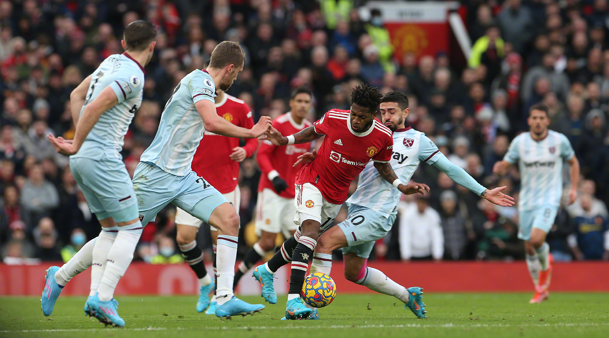 層足球運動 層足球運動